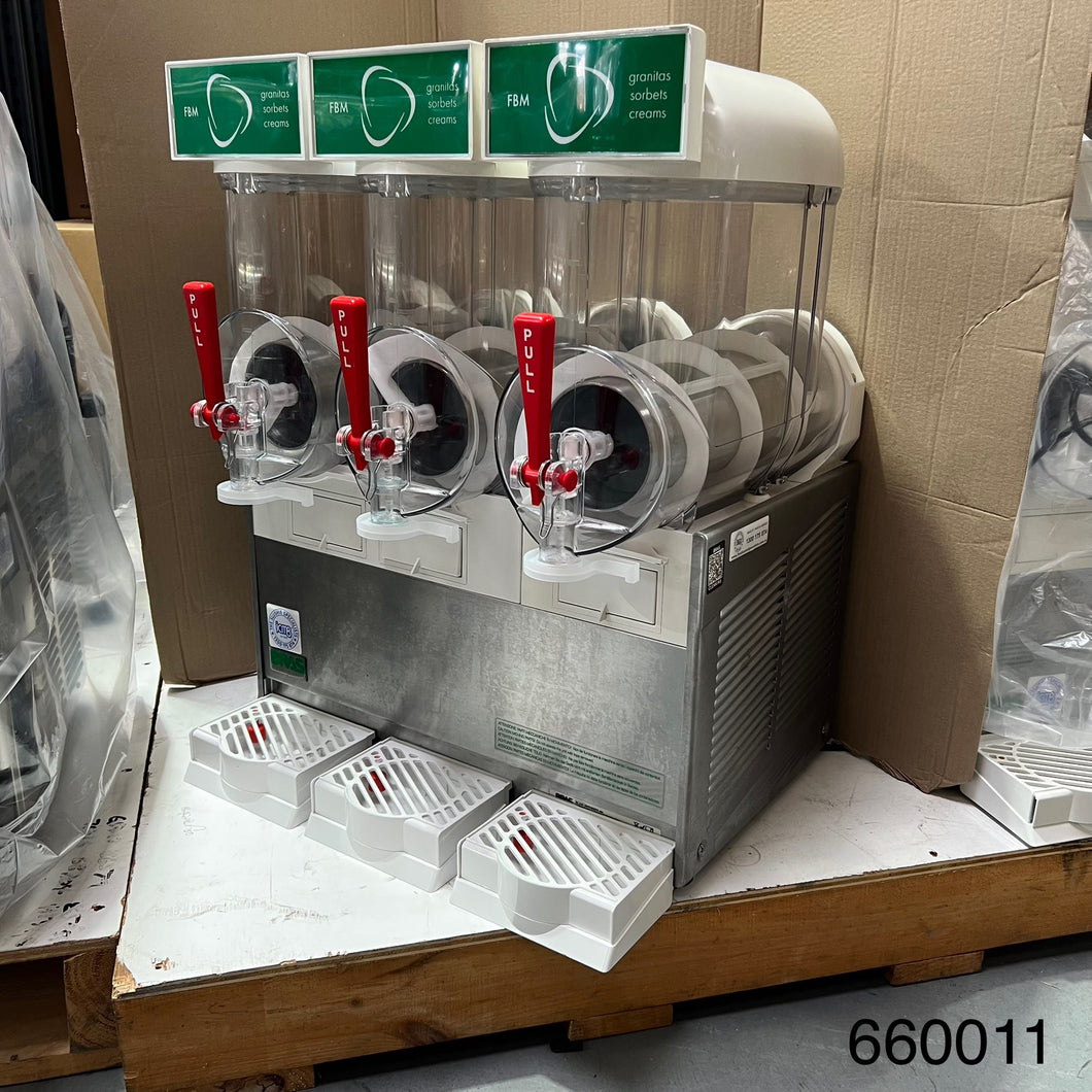 BRAS FBM3 White Slushie Machine 3 x 10L - Showroom 011